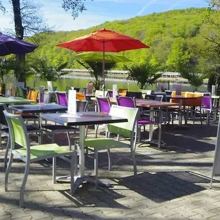 Camping 3 Etoiles - Piscine - Ccaadgd *